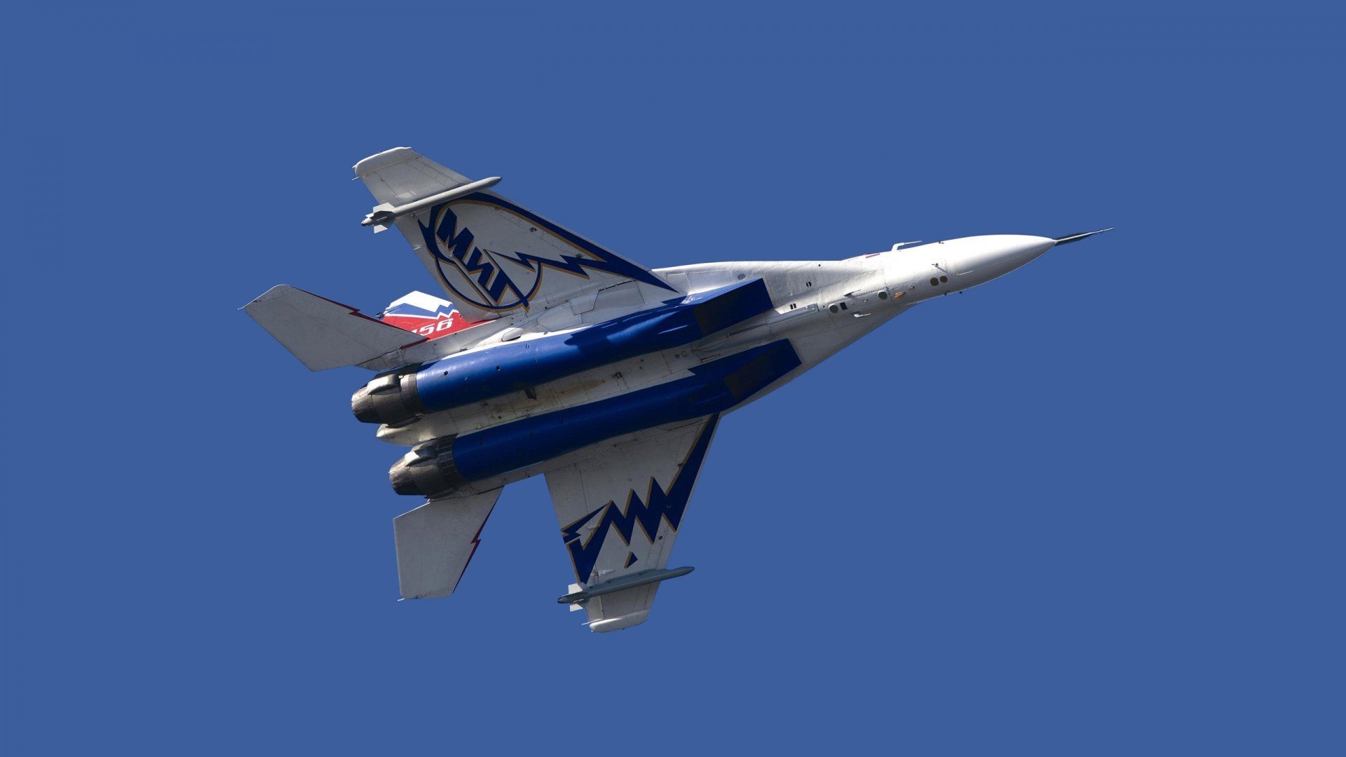 九游网页版官网入口-大巴黎主场告负，需全力争取下回合，大巴黎主场叫什么