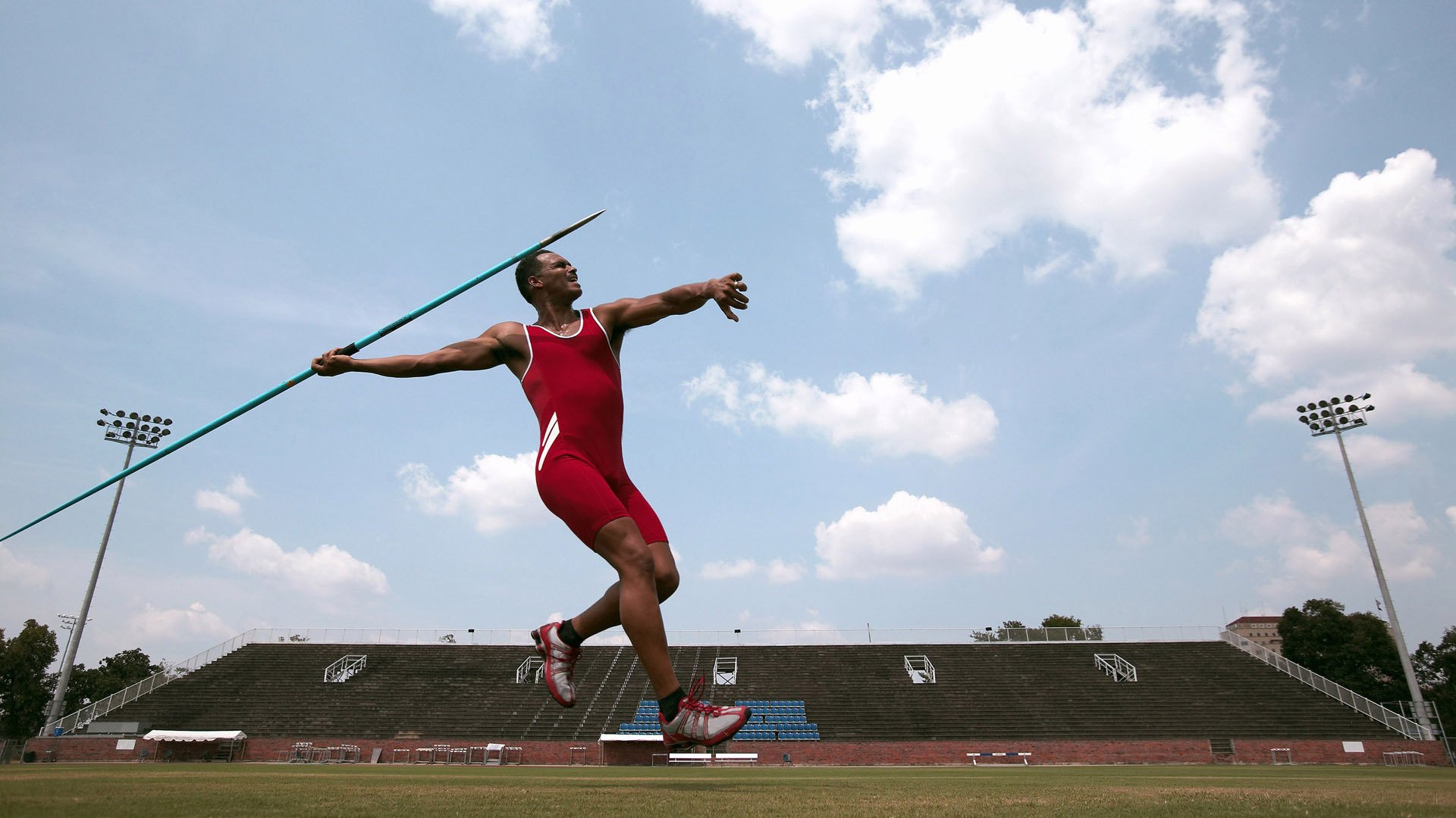 九游娱乐官网 (jiuyou)-“马科斯·梅特罗的强硬风格，成为阿根廷美洲狮队的防守主力”