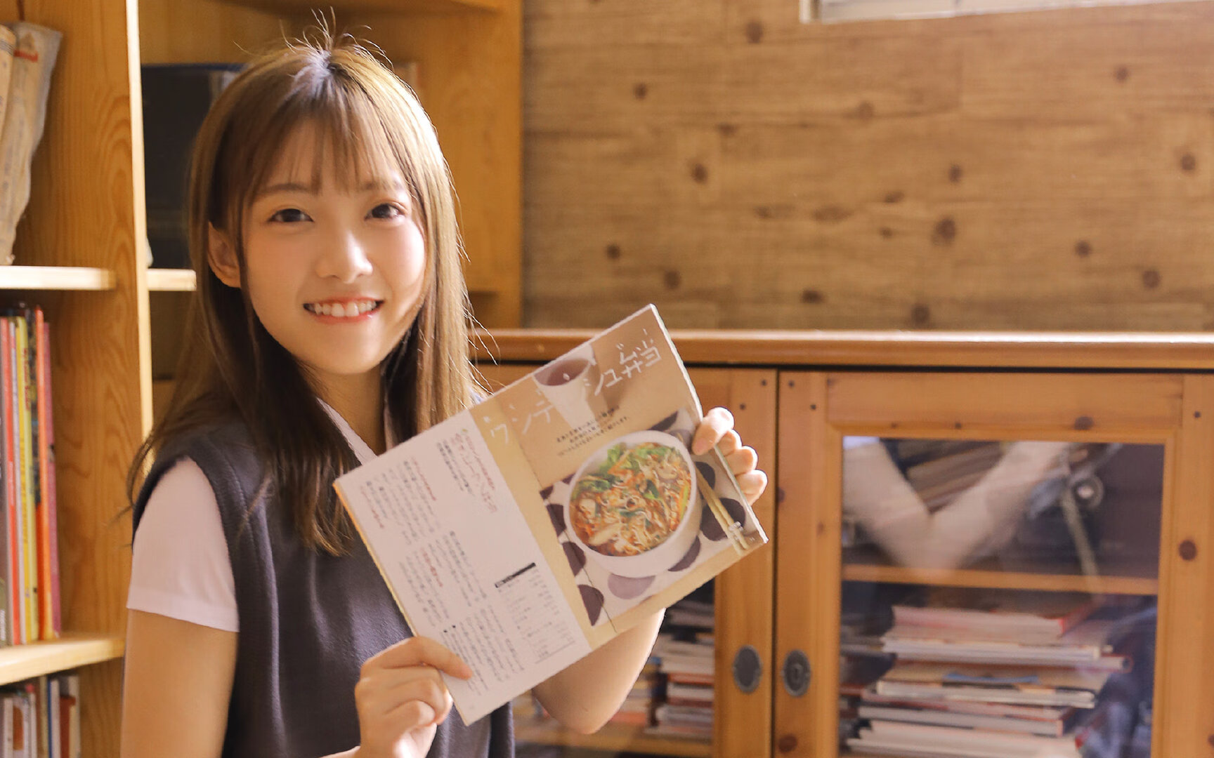 九游登录中心-年轻泳将晋级半决赛有亮点，青年游泳比赛